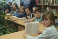 ЦДО прогимназиален етап-четене в библиотеката